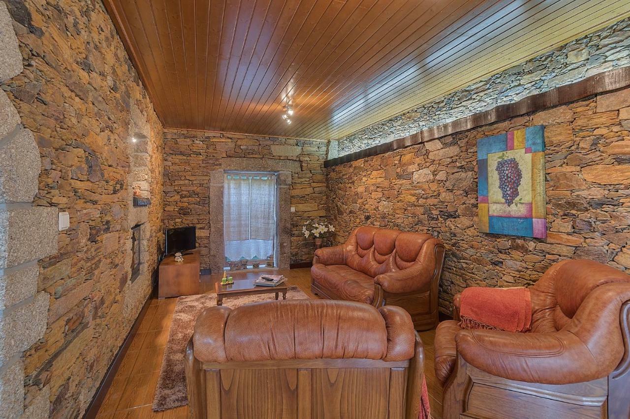 カステロ・デ・パイヴァ Casa Da Tia Palmiraゲストハウス エクステリア 写真