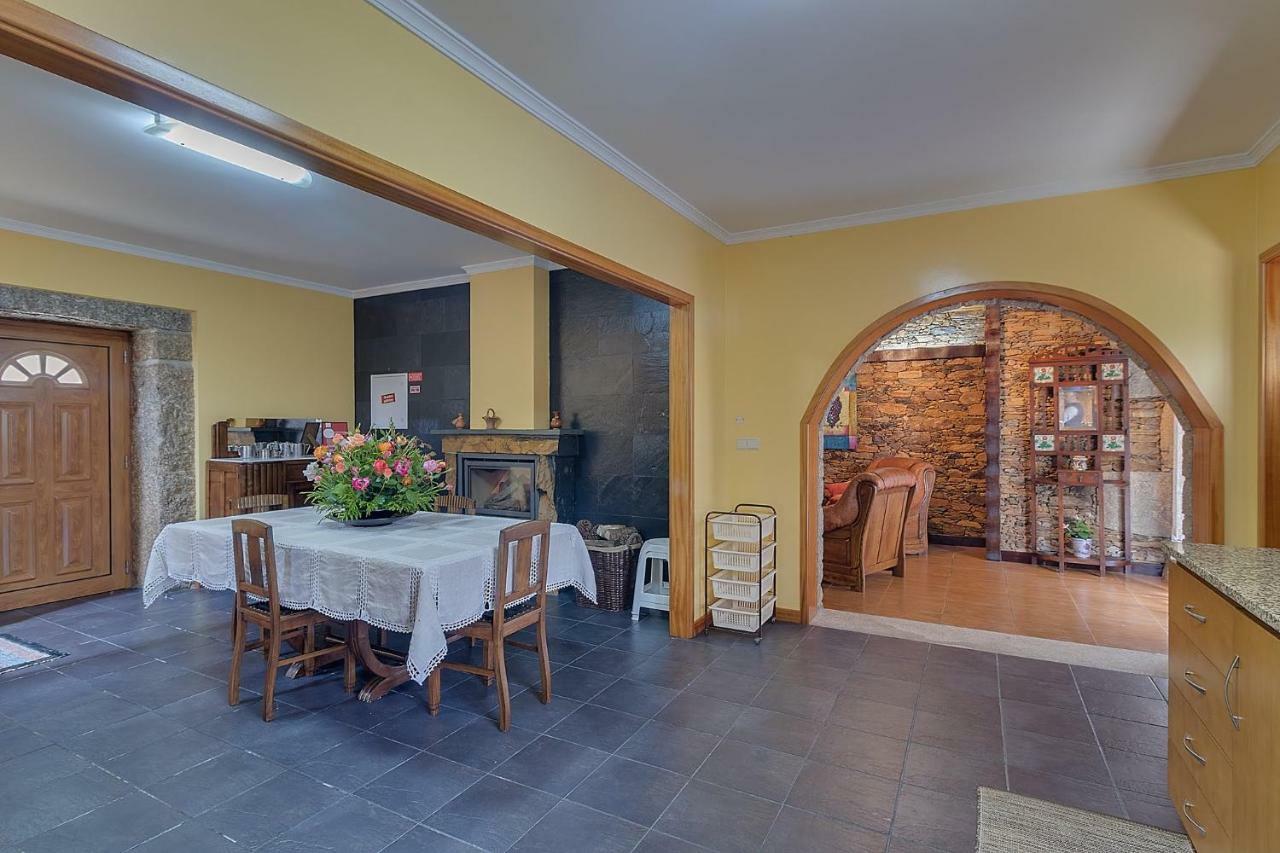 カステロ・デ・パイヴァ Casa Da Tia Palmiraゲストハウス エクステリア 写真